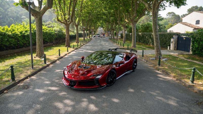 Ferrari SF90 XX